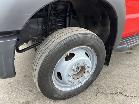 Used 2016 Ford F450 XL w/ Power Equipment Group image 7