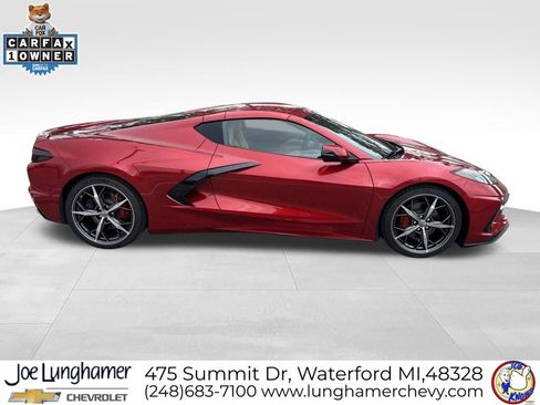 Certified 2022 Chevrolet Corvette Stingray Preferred Cpe RWD image 2