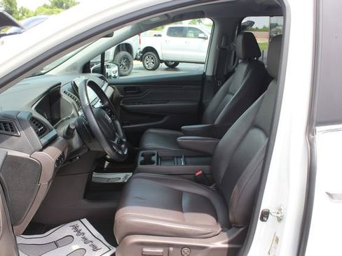 Used 2018 Honda Odyssey Touring image 19