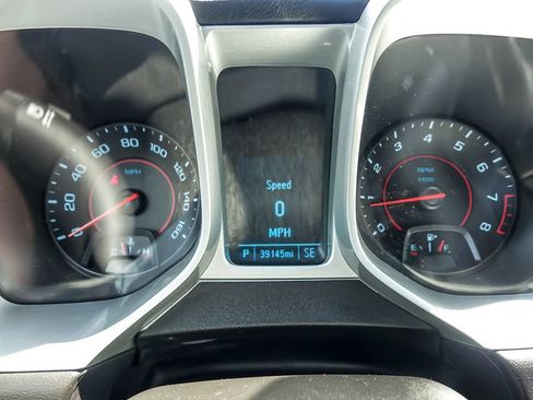 Used 2015 Chevrolet Camaro LT RWD image 14