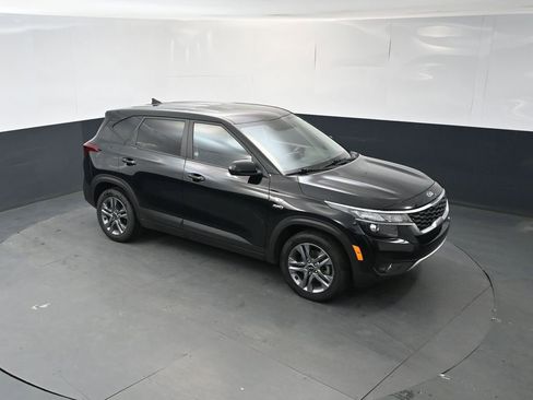 Used 2021 Kia Seltos LX AWD/4WD image 33