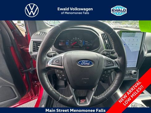 Used 2023 Ford Edge ST AWD/4WD image 17