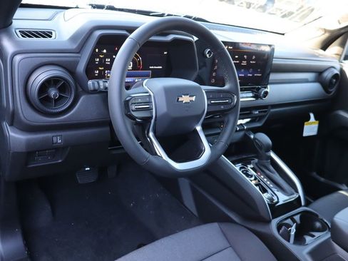 New 2026 Chevrolet Colorado W/T image 6