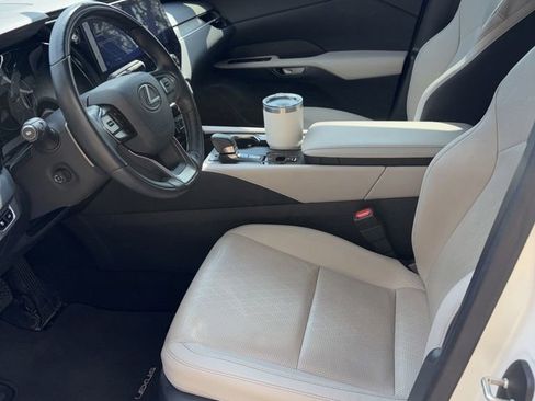Certified 2023 Lexus RX 350 Premium Plus w/ Accessory Package (Z1) FWD image 3