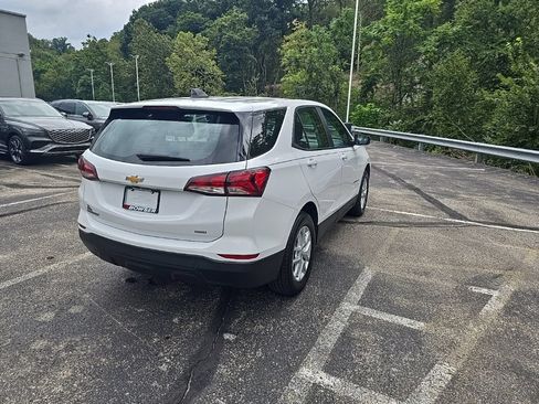 Certified 2024 Chevrolet Equinox LS w/ LPO, Floor Liner Package AWD/4WD image 4