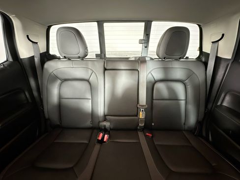 Used 2022 GMC Canyon AT4 w/ Trailering Package AWD/4WD image 13