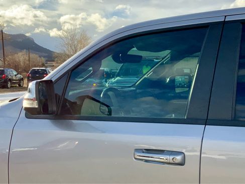 Used 2020 RAM 1500 Laramie w/ Off Road Group image 16