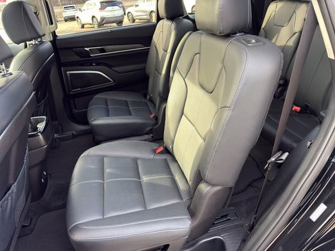 Used 2022 Kia Telluride SX image 14