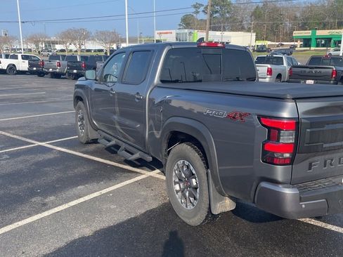 Used 2025 Nissan Frontier PRO-4X w/ Pro Premium Package image 3