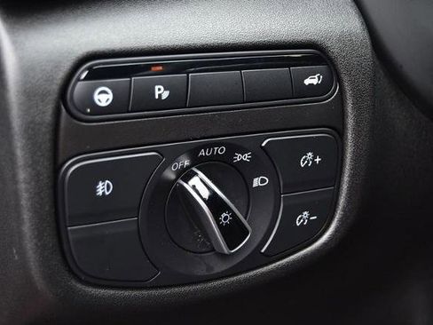 Used 2024 INFINITI QX50 Sport image 12