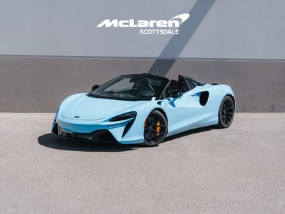 New 2025 McLaren Artura Spider