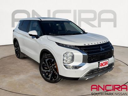 Used 2023 Mitsubishi Outlander SE Black Edition