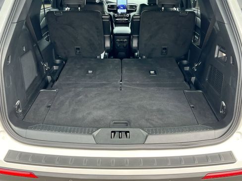 Used 2024 Ford Explorer ST w/ Equipment Group 401A image 33