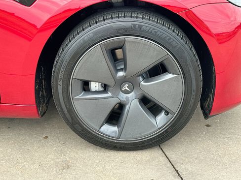Used 2023 Tesla Model 3 Standard Range RWD image 10