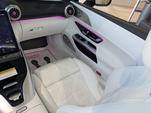 New 2026 Mercedes-Benz Maybach SL 680 image 20