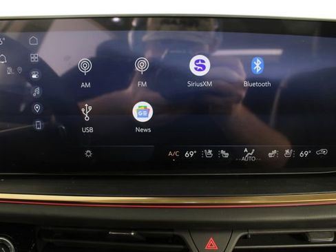 New 2026 Buick Envision Avenir image 7