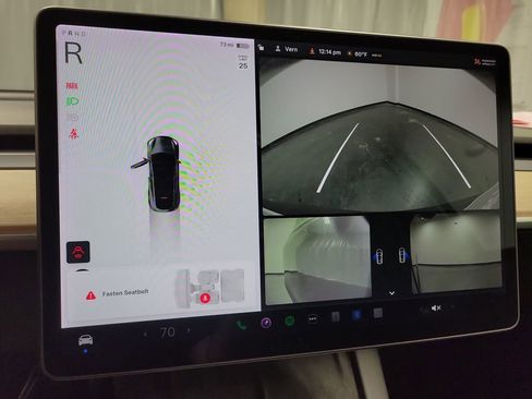 Used 2021 Tesla Model Y Long Range image 15