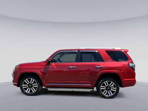 Used 2023 Toyota 4Runner Limited AWD/4WD image 6