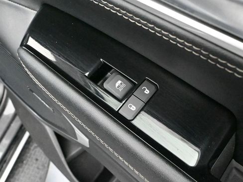 Used 2024 Jeep Wagoneer Series II w/ Flexible Seating Group AWD/4WD image 50