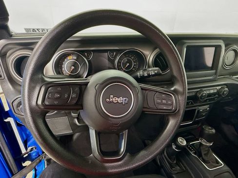 Used 2022 Jeep Wrangler Unlimited Sport AWD/4WD image 12