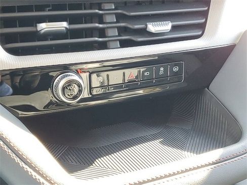 New 2026 Ford Explorer Active image 27