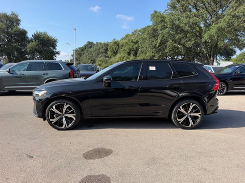 Certified 2024 Volvo XC60 B5 Ultimate w/ Protection Package Premier AWD/4WD image 3
