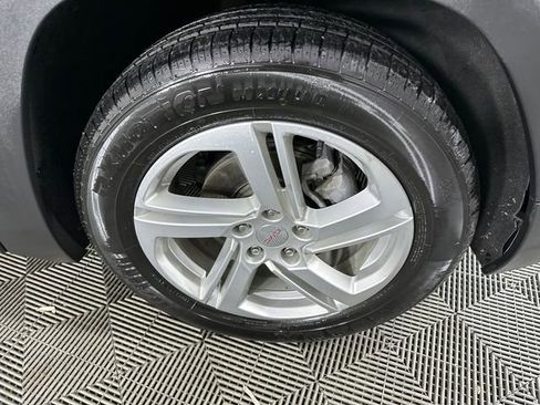 Used 2020 GMC Terrain SLE w/ Driver Convenience Package image 13