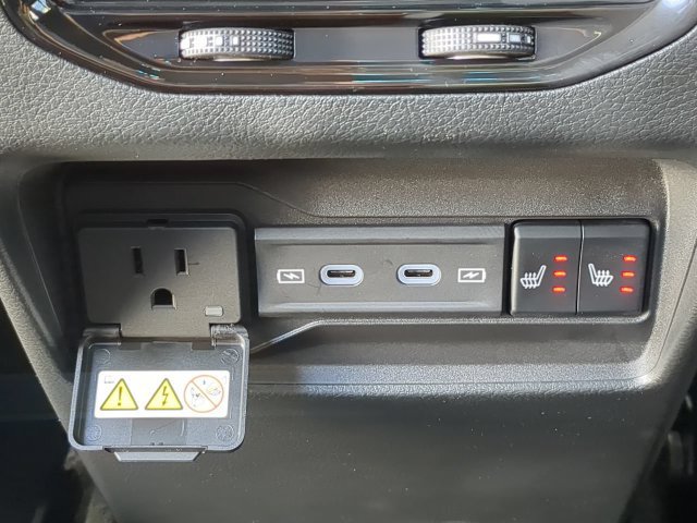 New 2027 Jeep Grand Cherokee Limited AWD/4WD image 17