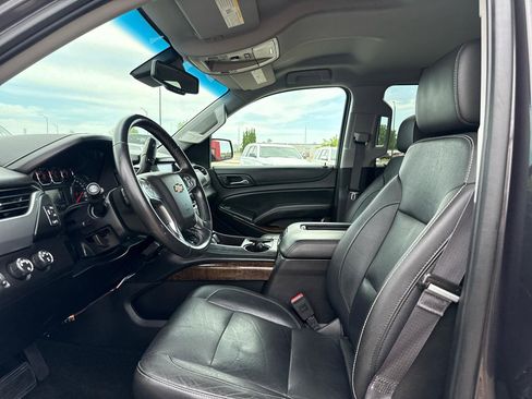 Used 2016 Chevrolet Suburban LT AWD/4WD image 10