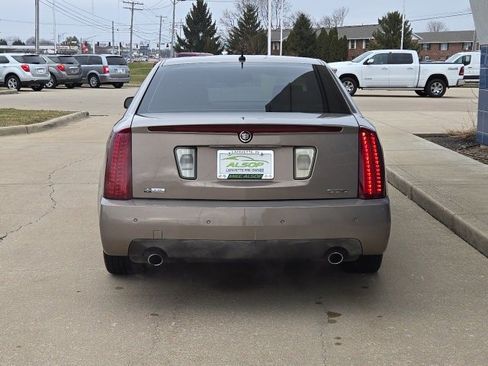 Used 2006 Cadillac STS V8 w/ Preferred Equipment Group image 6