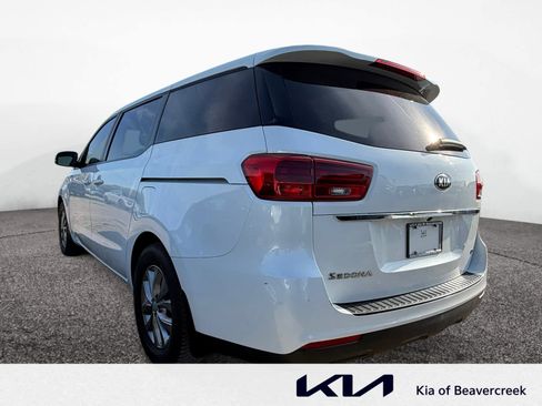 Used 2021 Kia Sedona LX FWD image 7