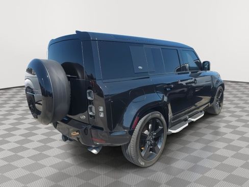 Used 2023 Land Rover Defender 110 V8 AWD/4WD image 2
