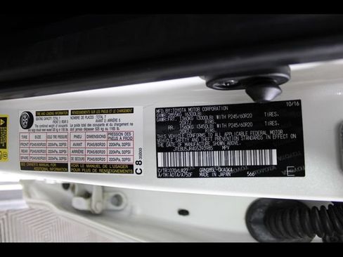 Used 2016 Toyota 4Runner Limited AWD/4WD image 30