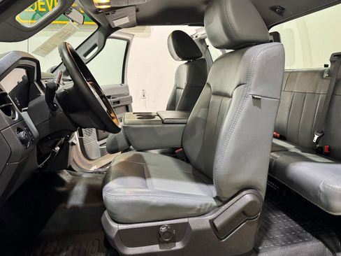 Used 2011 Ford F250 XL w/ PWR Equipment Group RWD image 11