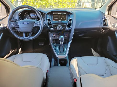 Used 2015 Ford Focus Titanium image 14