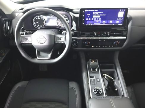 New 2026 Nissan Pathfinder SV image 26