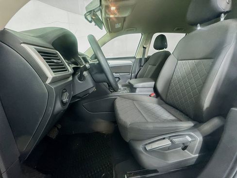 Used 2019 Volkswagen Atlas S image 24