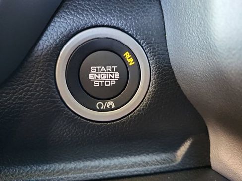 New 2026 RAM 3500 Big Horn AWD/4WD image 30