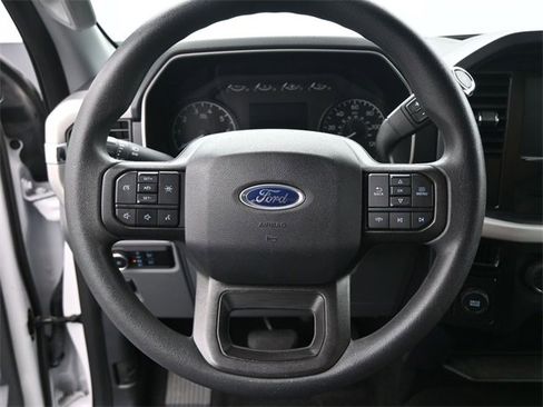 Used 2023 Ford F150 XLT image 2
