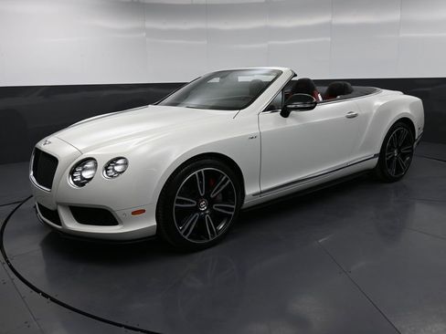 Used 2015 Bentley Continental GT V8 S image 32