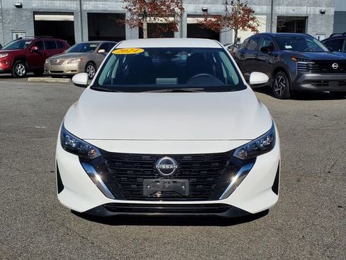 Certified 2024 Nissan Sentra SV image 9