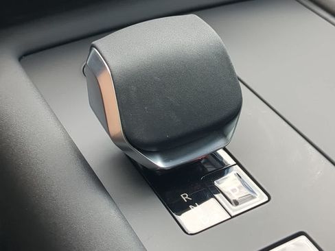 New 2026 Land Rover Discovery Dynamic SE AWD/4WD image 35