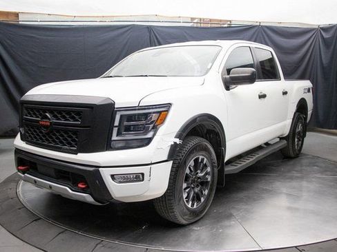 Used 2021 Nissan Titan PRO-4X w/ Off Road Protection Package image 7