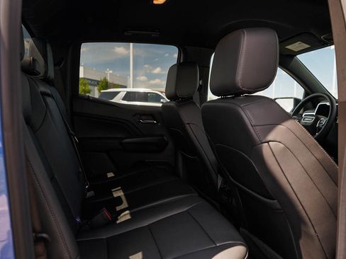 New 2025 GMC Canyon Elevation w/ Convenience Package image 10