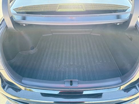 Used 2023 Toyota Crown XLE image 20