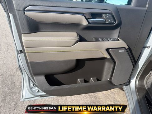 Used 2023 Chevrolet Silverado 1500 ZR2 w/ Technology Package AWD/4WD image 12