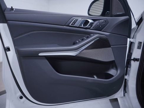 New 2026 BMW X7 M60i w/ M Sport Professional Package image 11