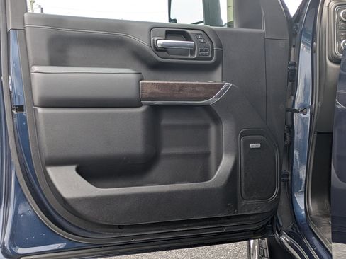 Used 2021 GMC Sierra 2500 Denali w/ Denali Ultimate Package image 12