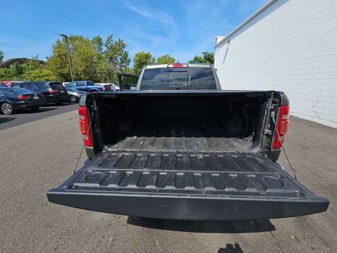 Used 2021 RAM 1500 Big Horn AWD/4WD image 29