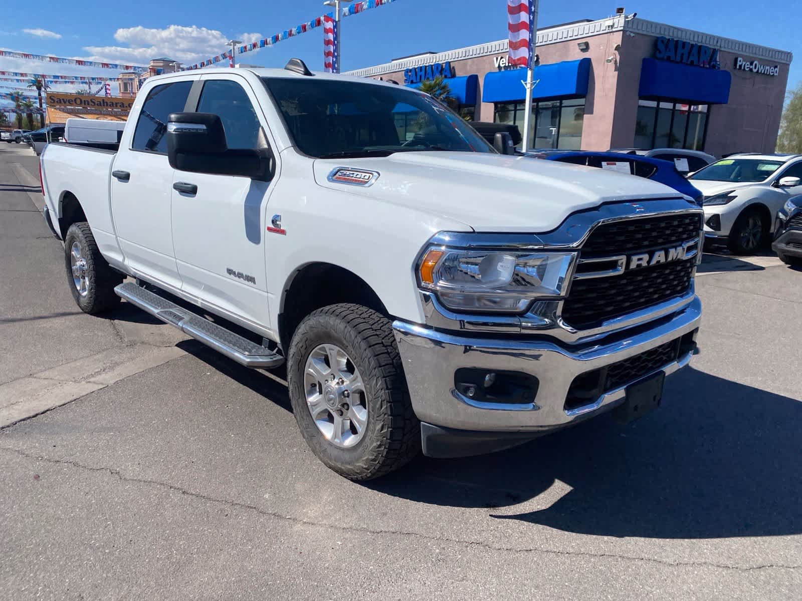 Used 2024 RAM 2500 Big Horn w/ Off Road Package AWD/4WD image 3